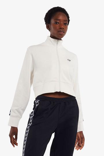 Dámské Bundy Fred Perry Cropped Taped Track Bílé | CZ 1143JPQJ